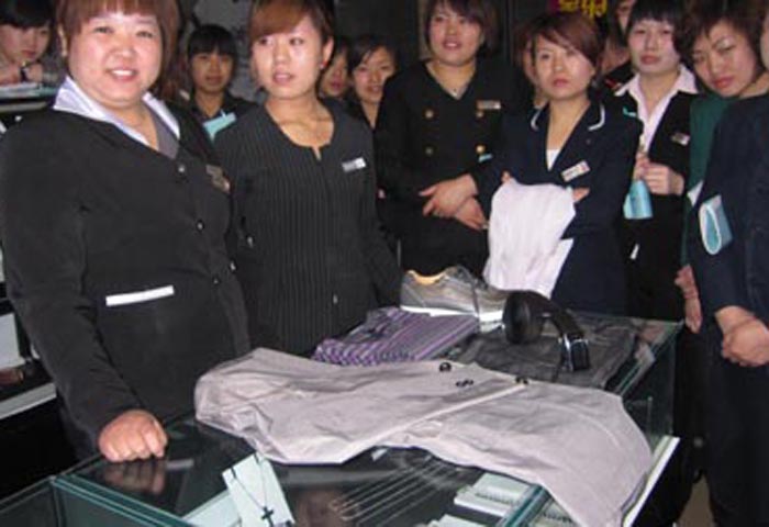 大洋百貨服務(wù)技能競(jìng)賽